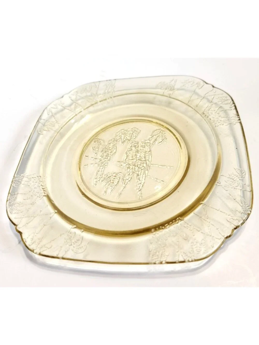 Federal Glass Depression Glass Plate with Sylvan Parrots & Leaves Square Rare